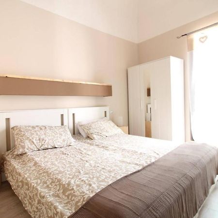 Zyz Holiday Home باليرمو المظهر الخارجي الصورة