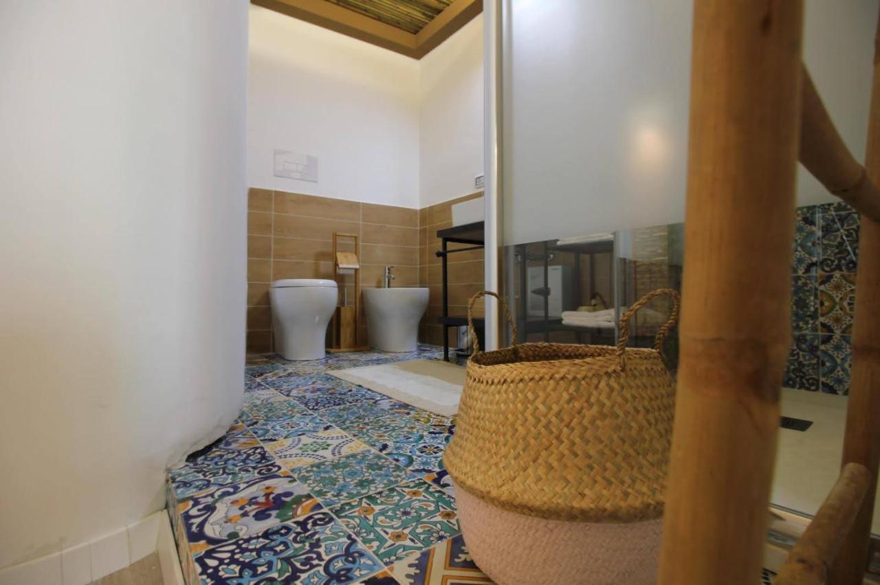 Zyz Holiday Home باليرمو المظهر الخارجي الصورة